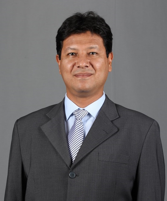 Dr. Giancarlo Salazar